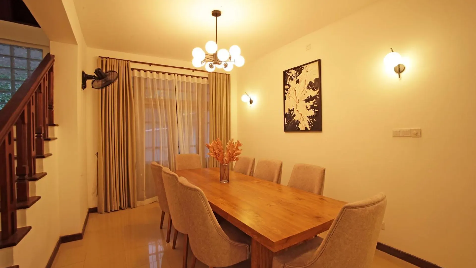 The Grand Bliss, Luxurious Modern Villa With Spacious Private Garden, Swimming Pool, Gym, And Free Wi-Fi Kottawa