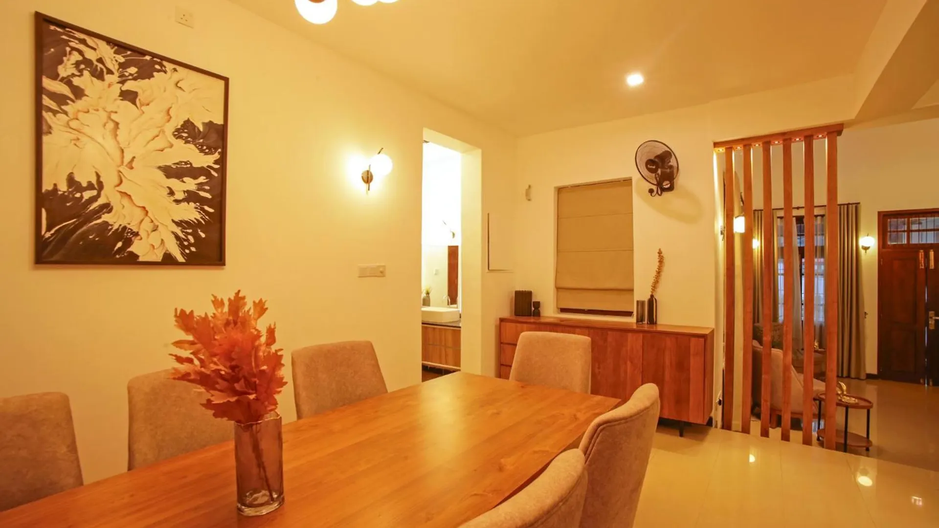 The Grand Bliss, Luxurious Modern Villa With Spacious Private Garden, Swimming Pool, Gym, And Free Wi-Fi Kottawa