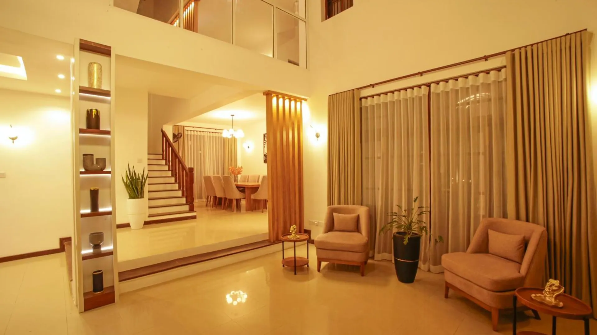 The Grand Bliss, Luxurious Modern Villa With Spacious Private Garden, Swimming Pool, Gym, And Free Wi-Fi Kottawa